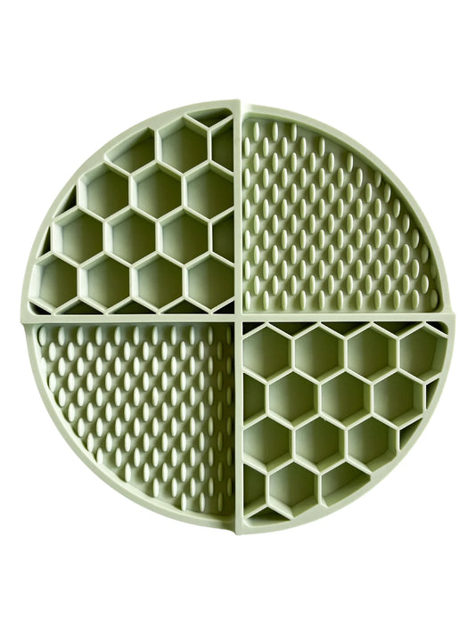 Honeycomb Feeder (Sage Green)